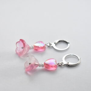 💖 Pink Heart Beaded Earrings 🌸✨