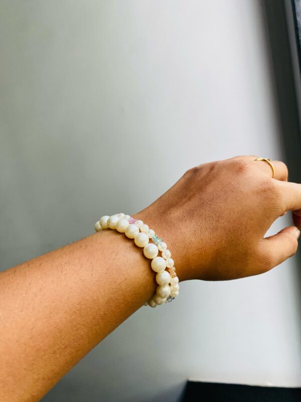 Vintage Pearl Glow Bracelet Set